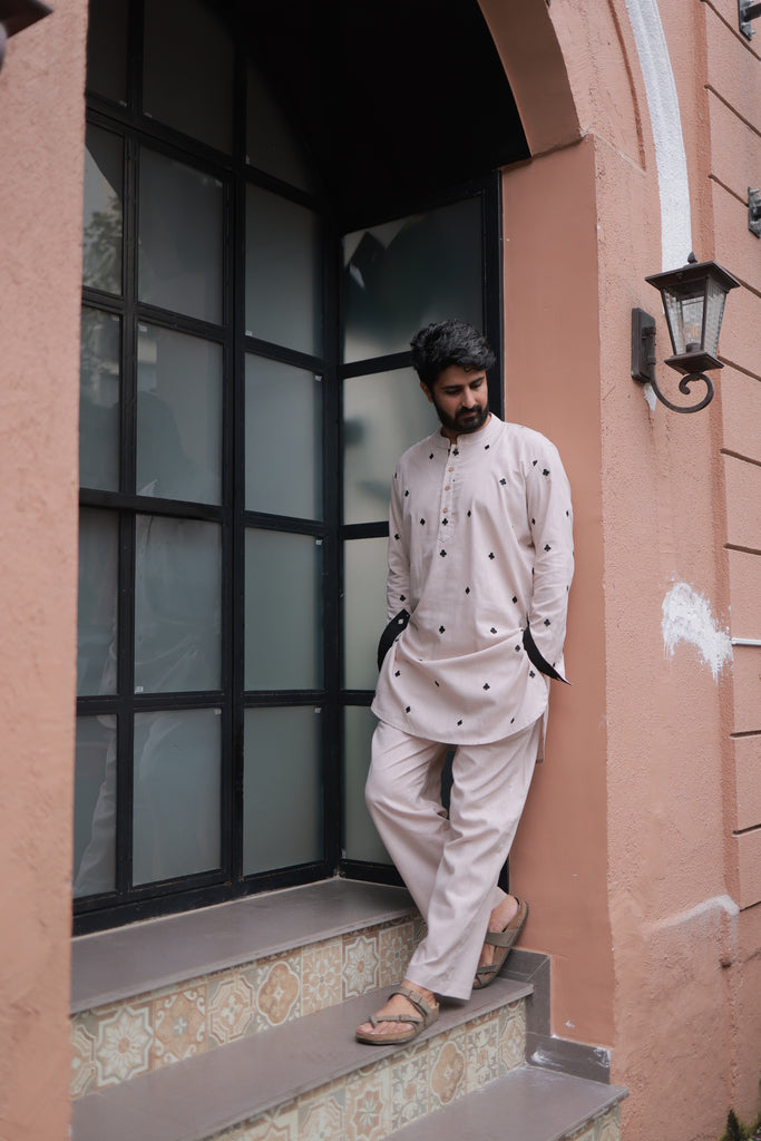 Clubs & Spades-Beige Kurta