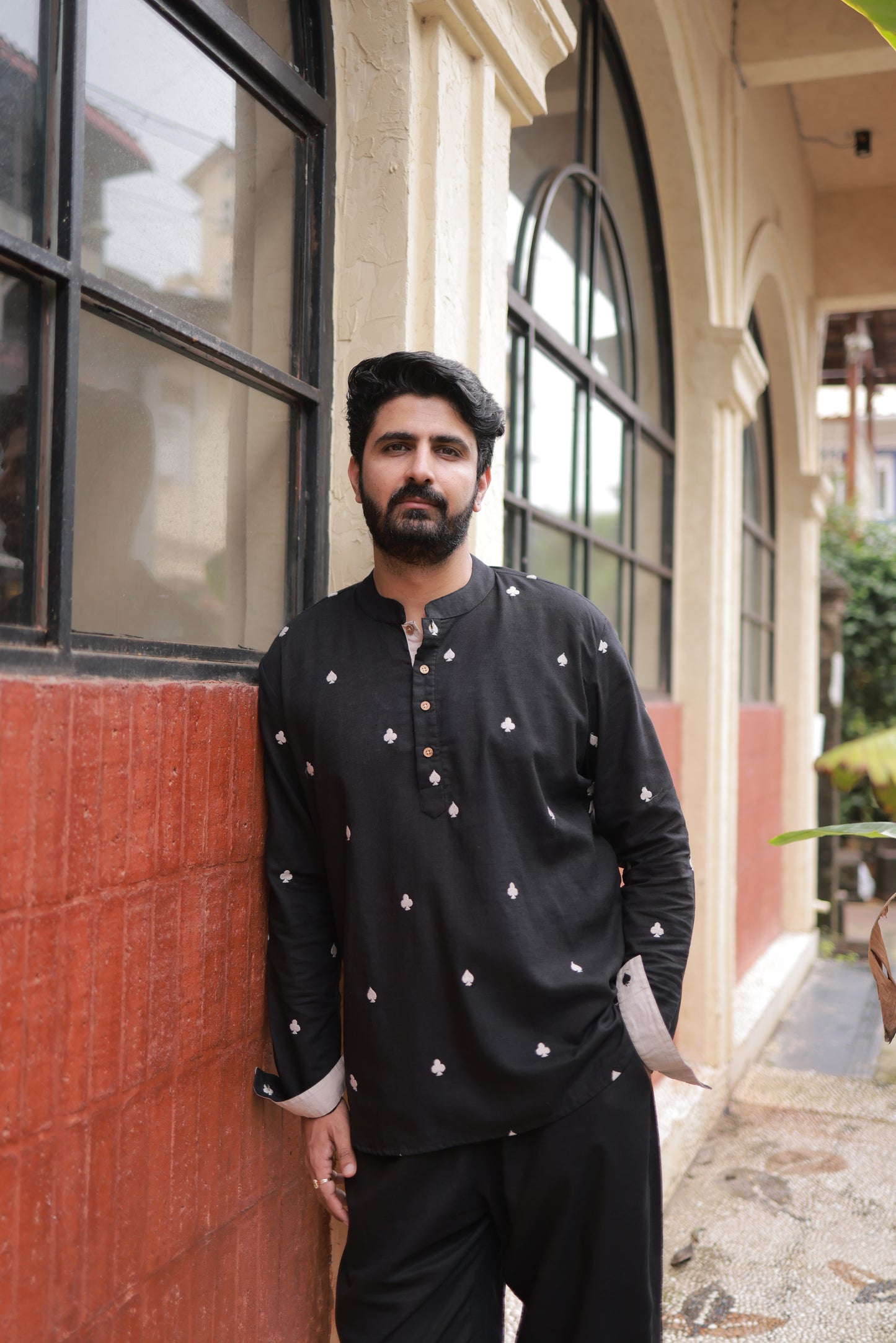 Clubs & Spades-BL Short Kurta