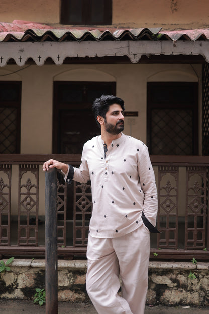 Clubs & Spades-Beige Short Kurta