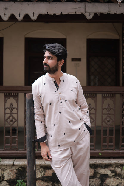 Clubs & Spades-Beige Short Kurta